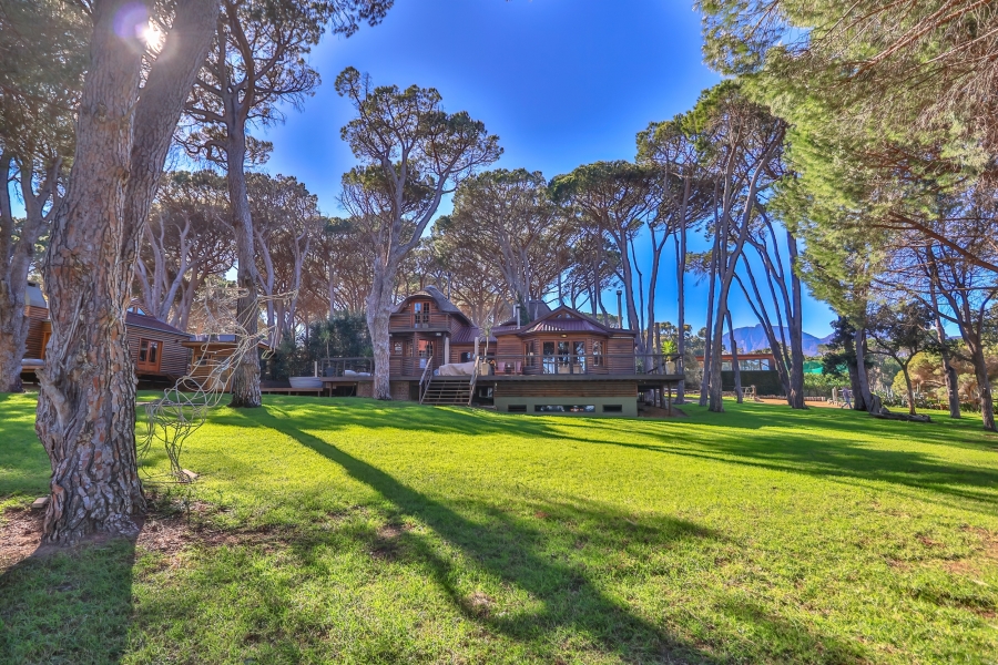 5 Bedroom Property for Sale in Somerset West Rural Western Cape
